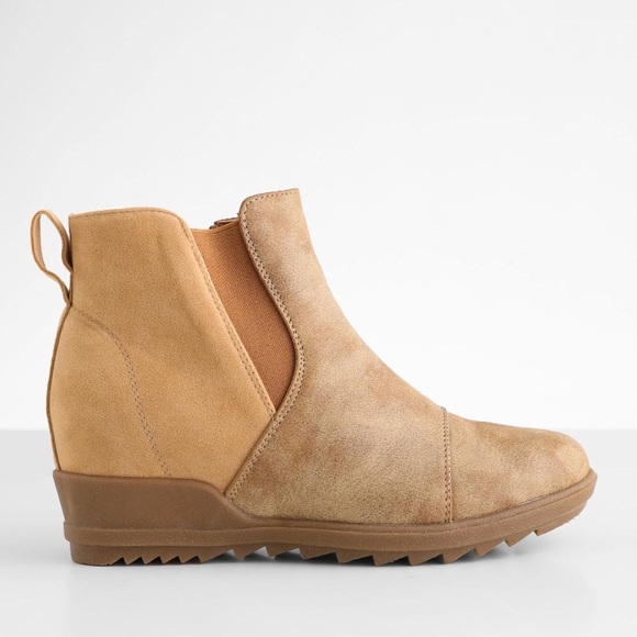 Vintage 93 boots - Picture 3 of 5